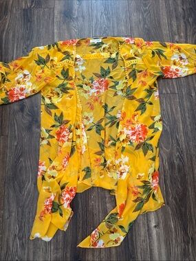 emory park Yellow Floral Kimono Cardigan